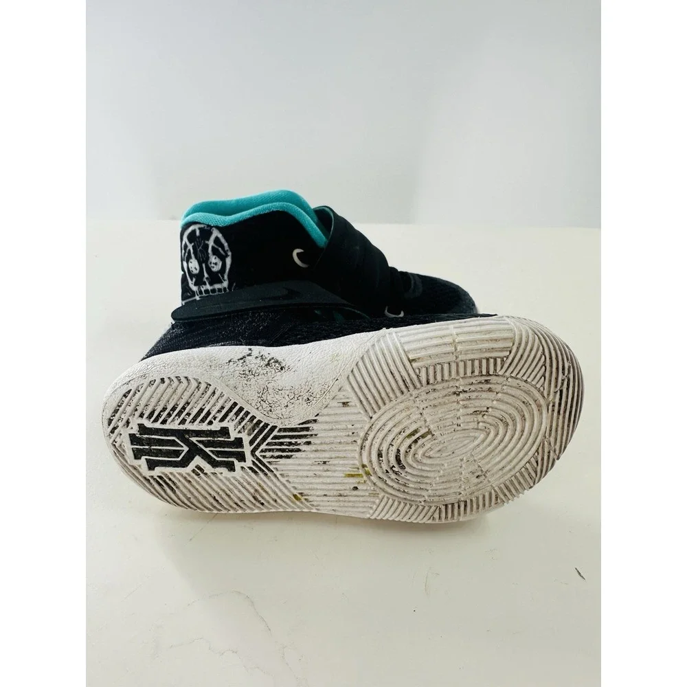 Nike Kyrie 2 TD Toddler Baby Basketball Shoes SZ 5C‎ Black/Jade/White 827281-001